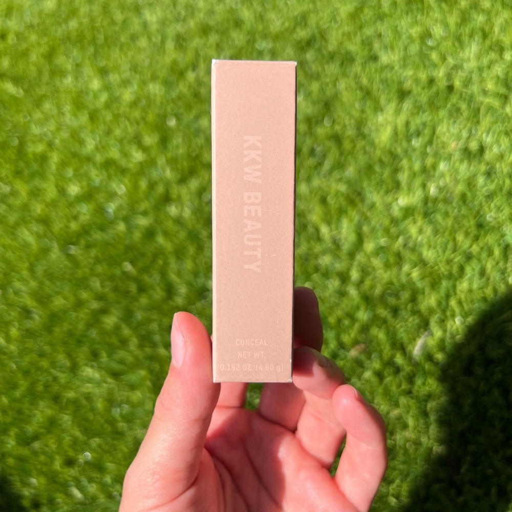 KKW Beauty Liquid Concealer #7